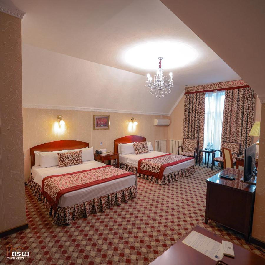 Asia Tashkent Hotel Esterno foto