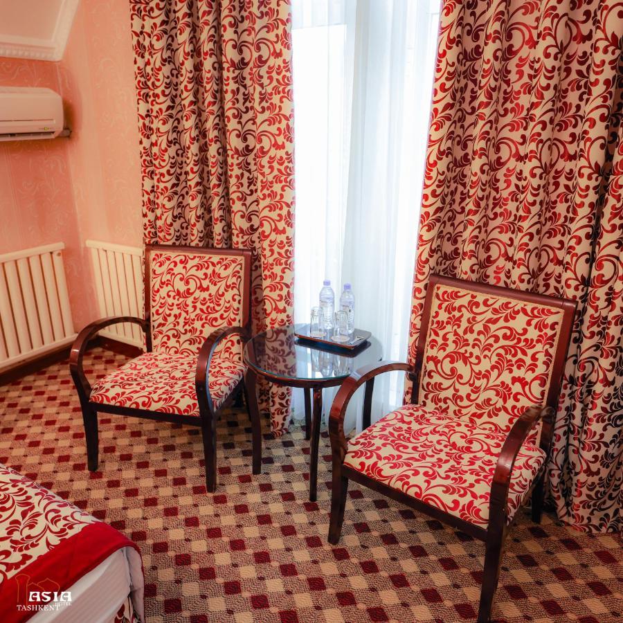 Asia Tashkent Hotel Esterno foto