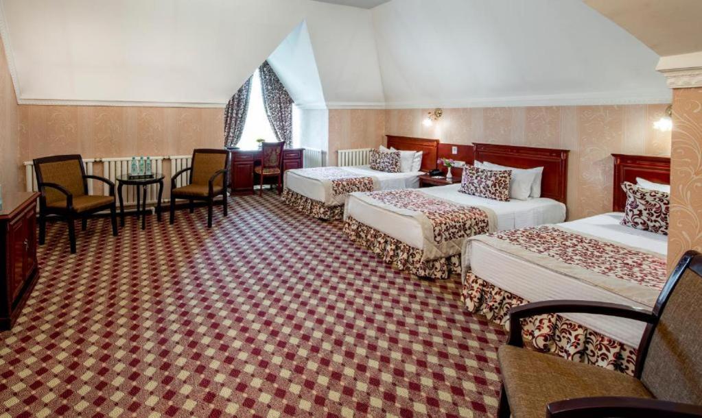 Asia Tashkent Hotel Esterno foto