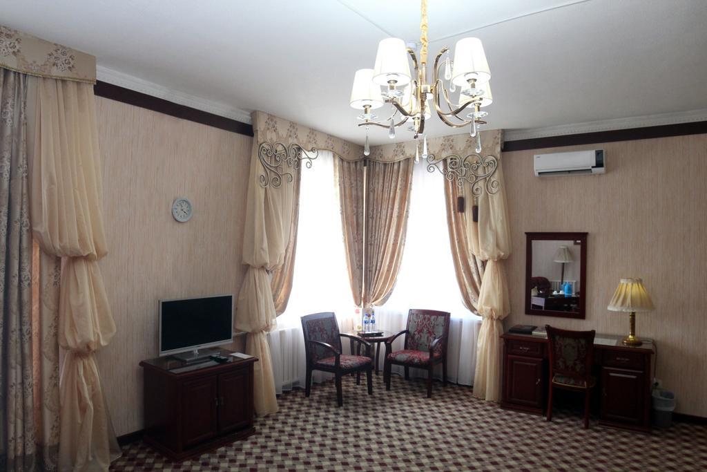 Asia Tashkent Hotel Esterno foto